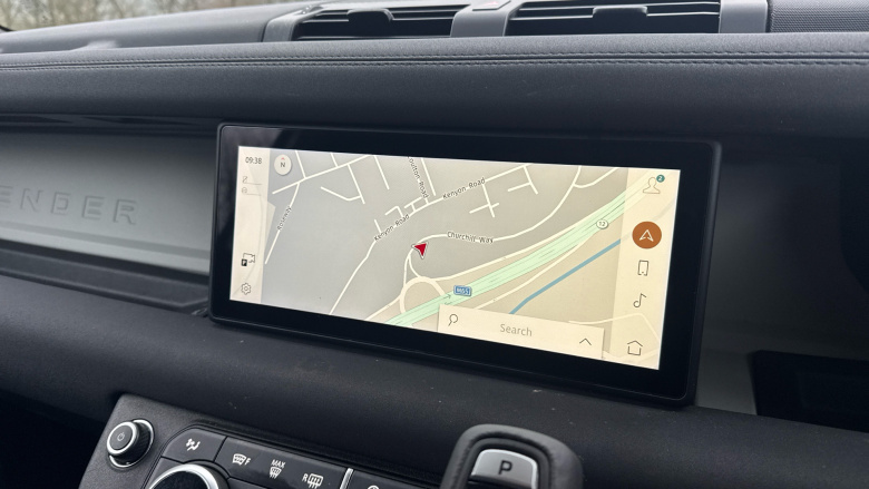 Land Rover Defender 90 Diesel 3.0 D250 Hard Top SE Auto